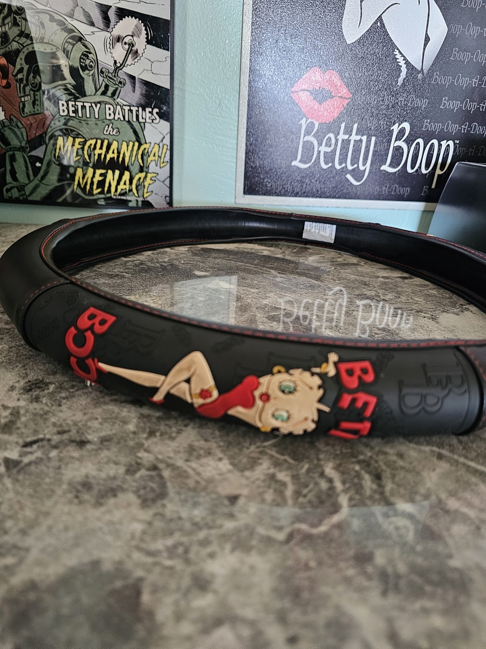 Betty Boop Steering Wheel